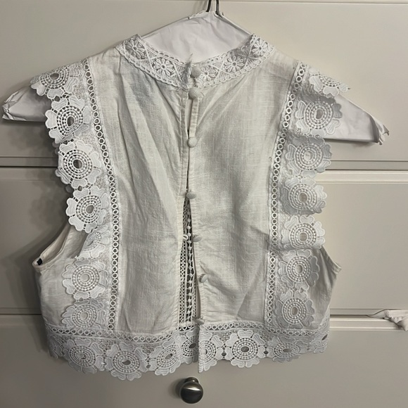 Forever 21 embroidered crop top - Picture 2 of 3